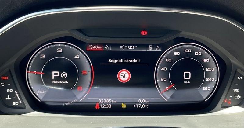 Audi Q3 SPB S Line interno ed esterno 2.0 TDI 150CV s-tronic 35