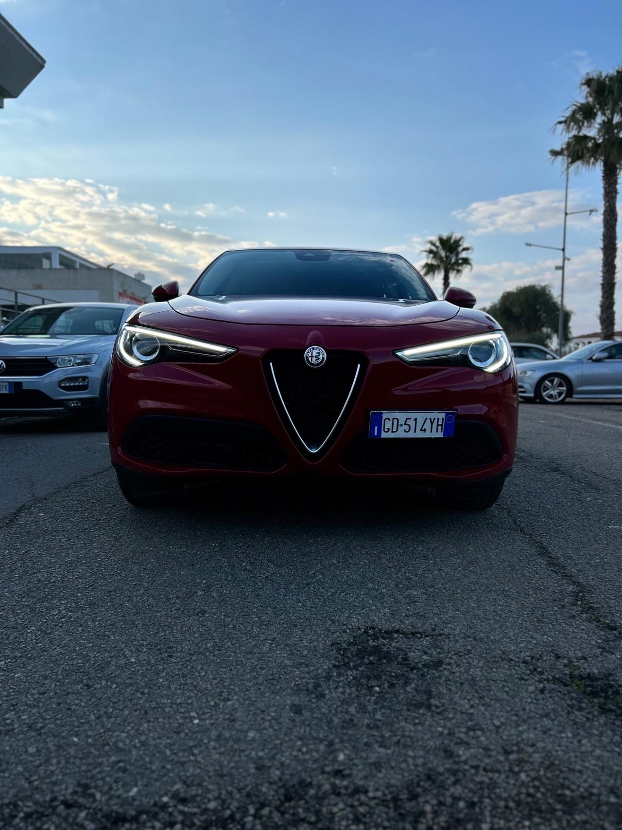 Alfa Romeo Stelvio 2.2 Turbodiesel 160 CV AT8 RWD Super