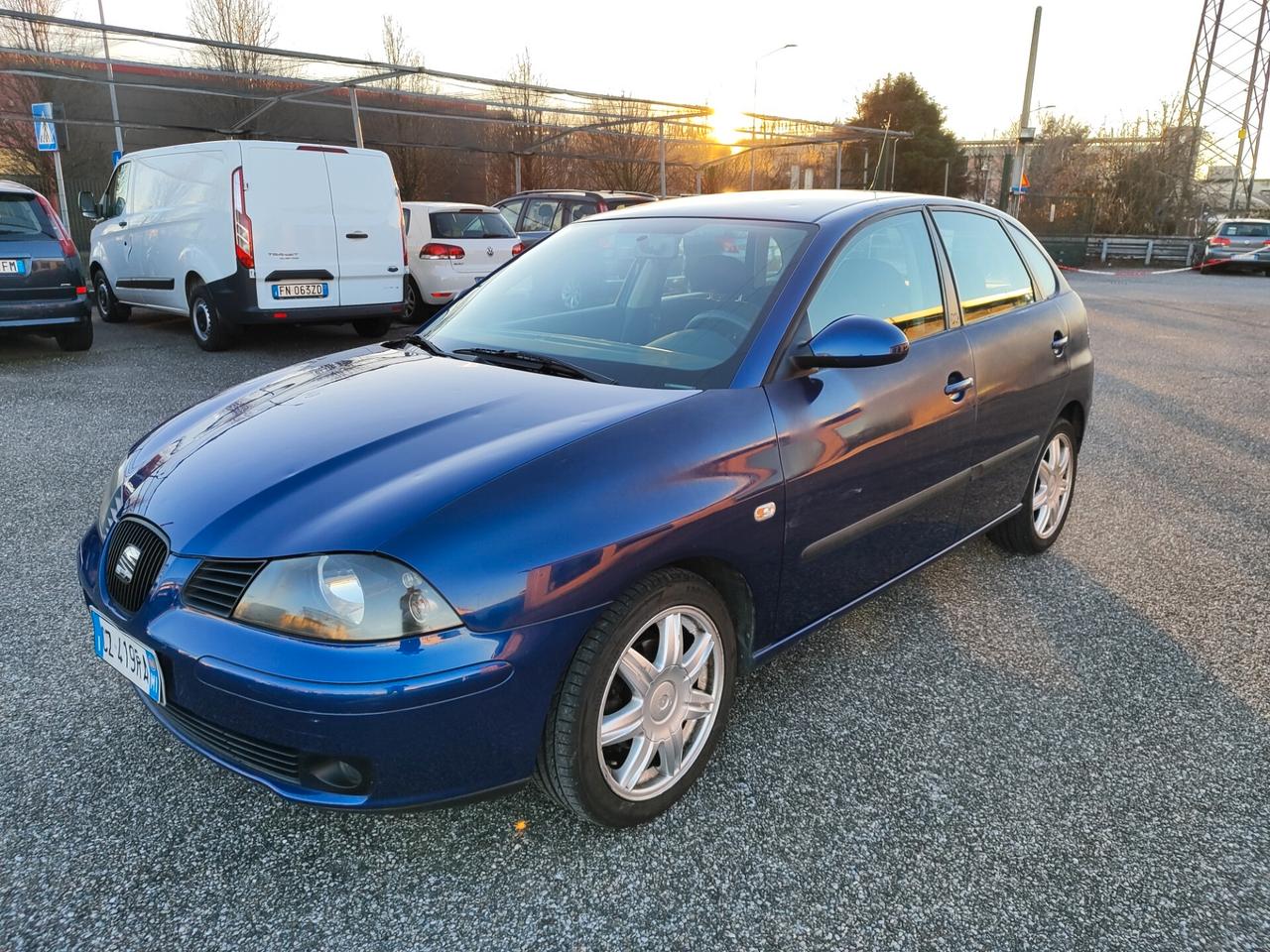 Seat Ibiza 1.4 16V 5p. Stylance