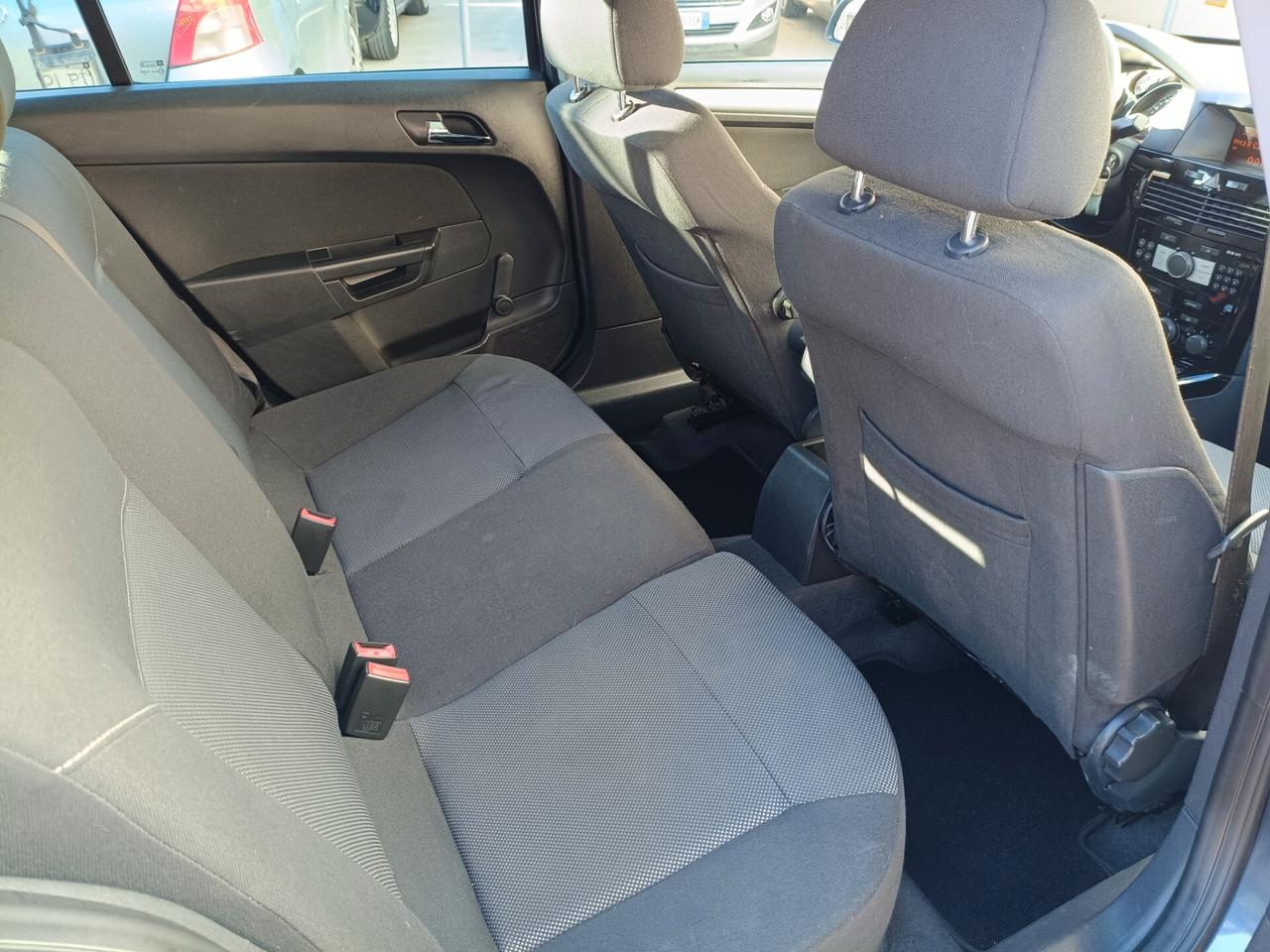 Opel Astra 1.7 CDTI 110CV ecoFLEX Station Wagon Edition