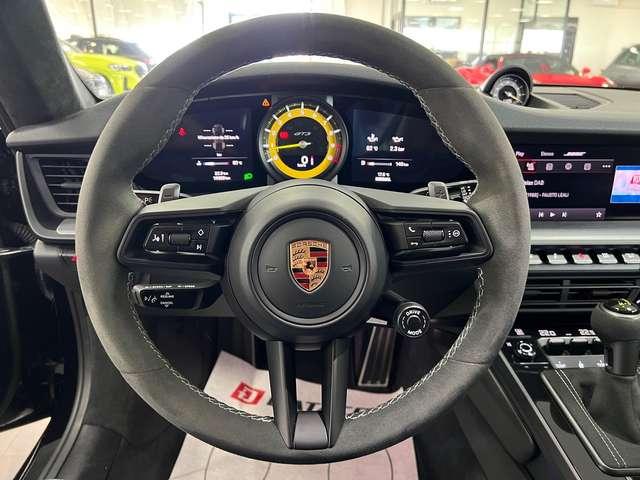 Porsche 992 911 Coupe 4.0 GT3 auto