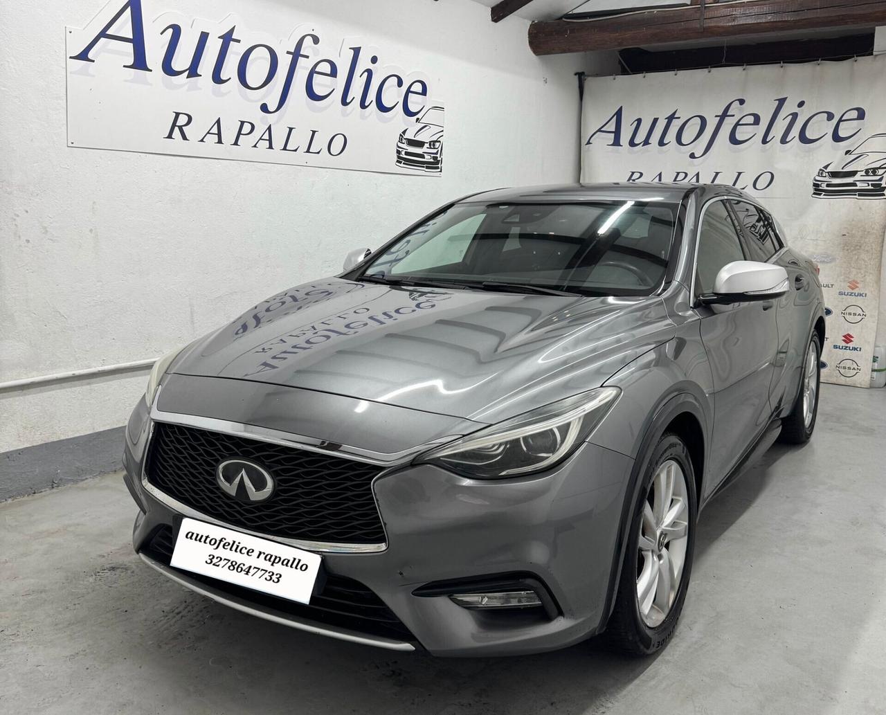 Infiniti Q30 1.5 diesel Premium Tech