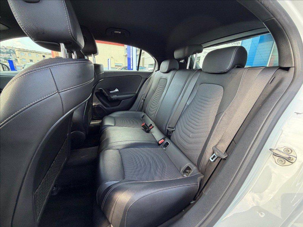MERCEDES A 160 Business del 2019
