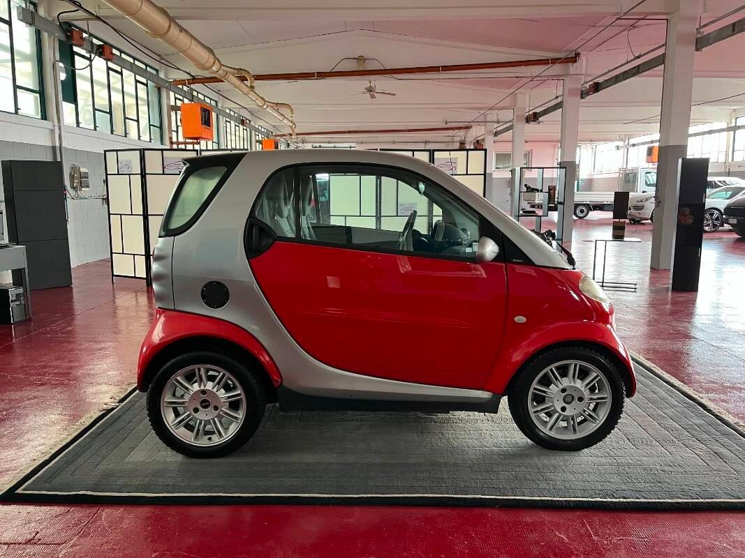 Smart Fortwo 0.6 Smart&Pure 55cv