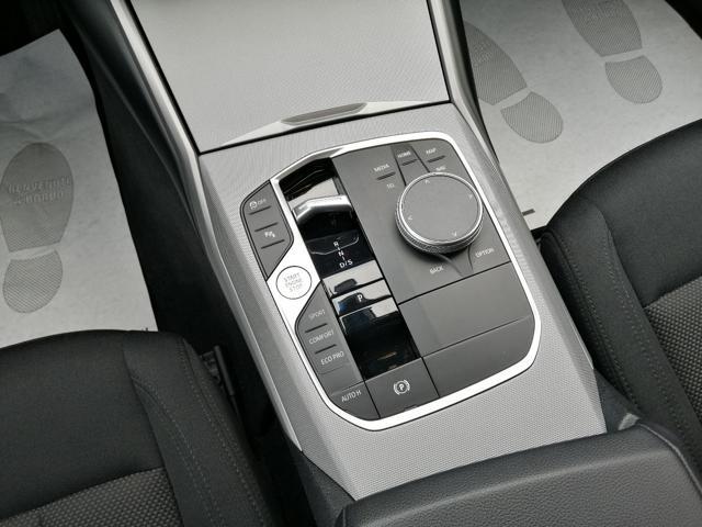 BMW 318 d 48V Touring Business Advantage