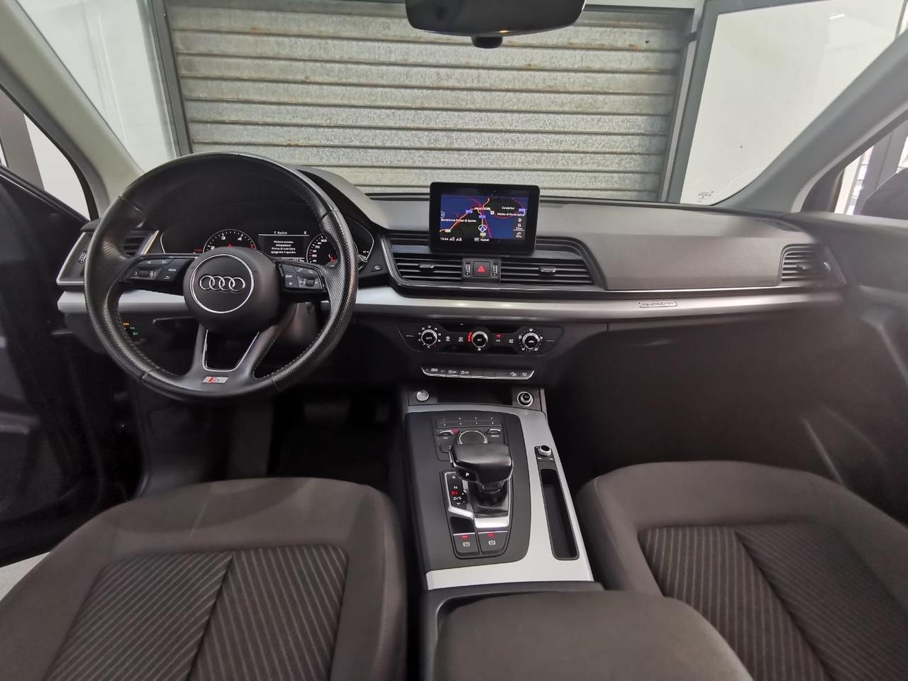 Audi Q5 2.0 TDI quattro S tronic Business Sport
