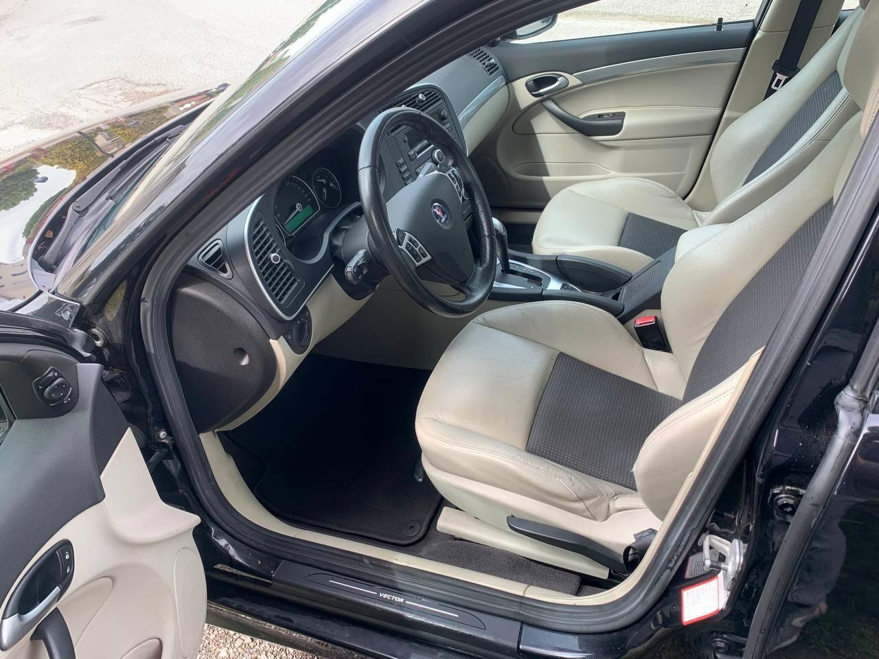 Saab 9-3 Sport Sedan 2.0 t Vector Automatica
