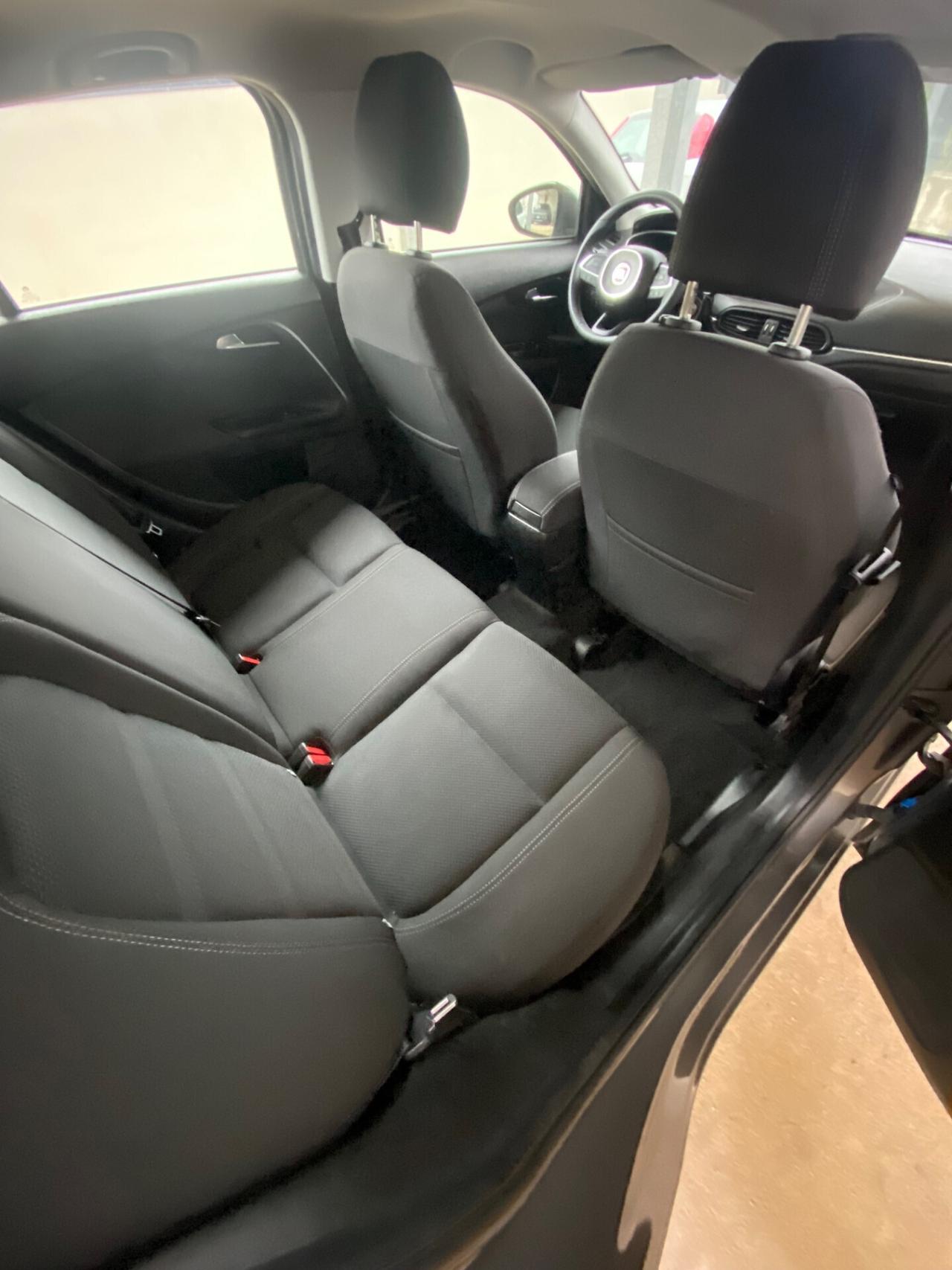 Fiat Tipo 1.6 Mjt Cavalli 120 ( iva esposta )