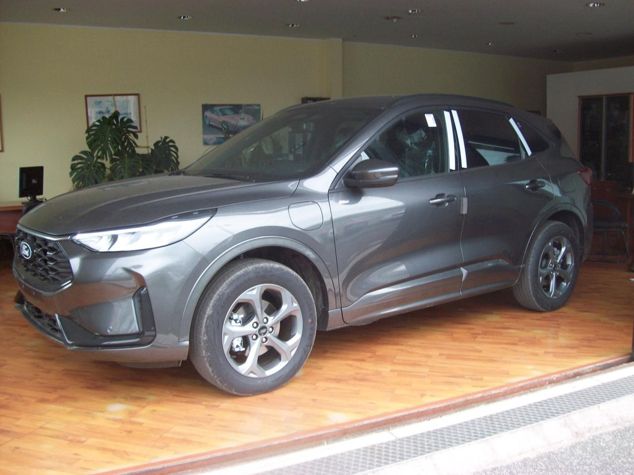 Ford Kuga 2.5 Plug In Hybrid 243 CV CVT 2WD ST-Line