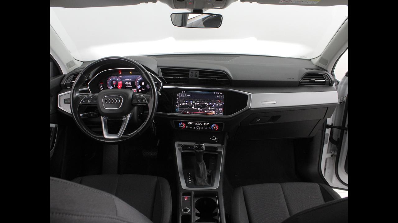 AUDI Q3 II 2018 - Q3 35 2.0 tdi Business s-tronic