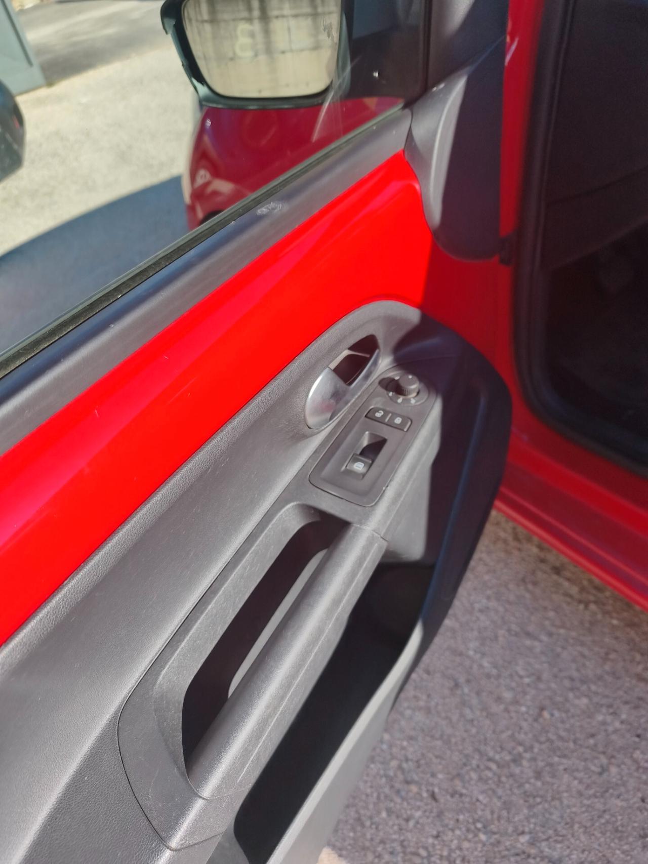 Volkswagen up! 1.0 5p. move ASG automatico e sequenziale