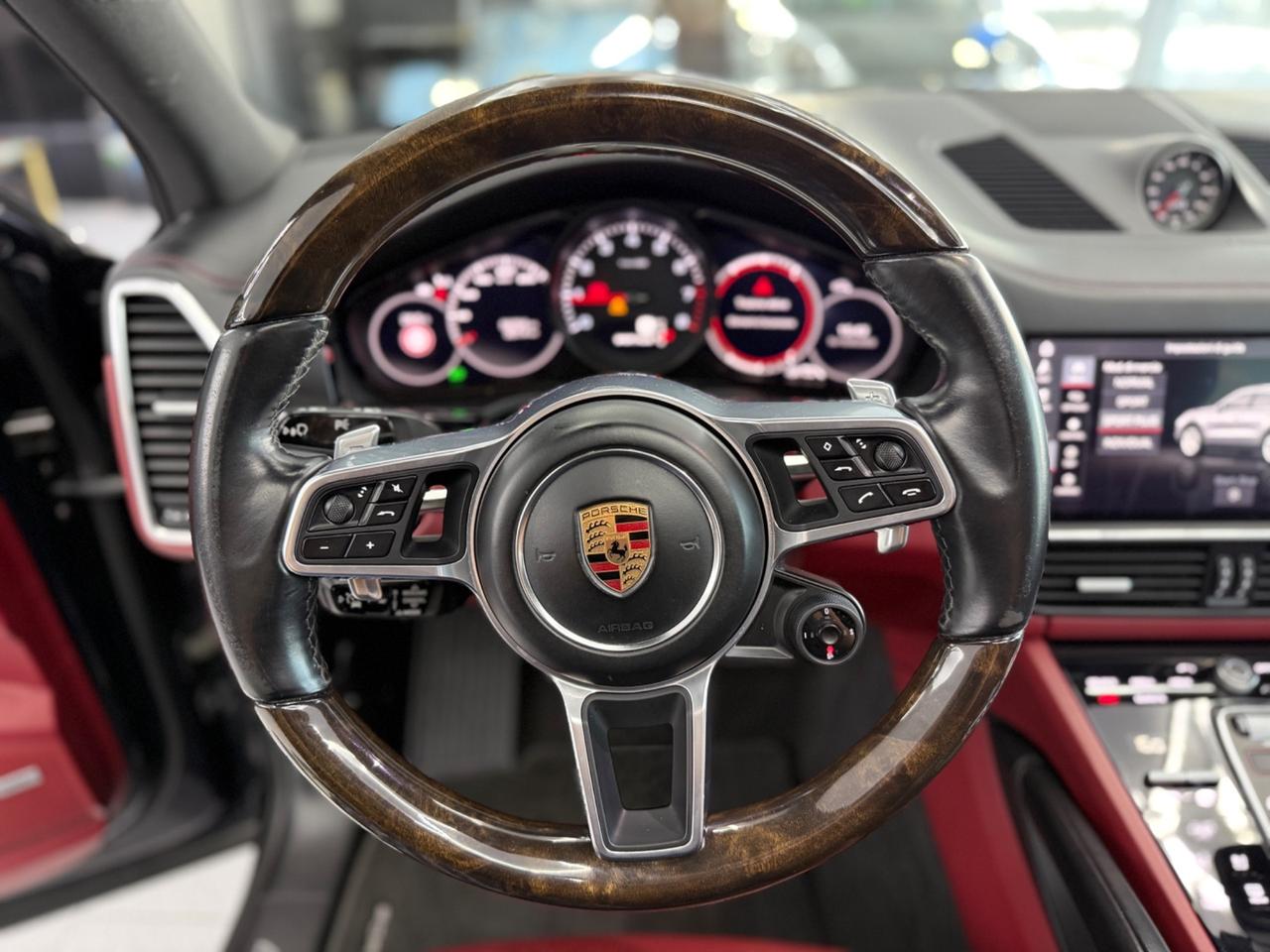 Porsche Cayenne 3.0 V6 FULL OPTIONAL