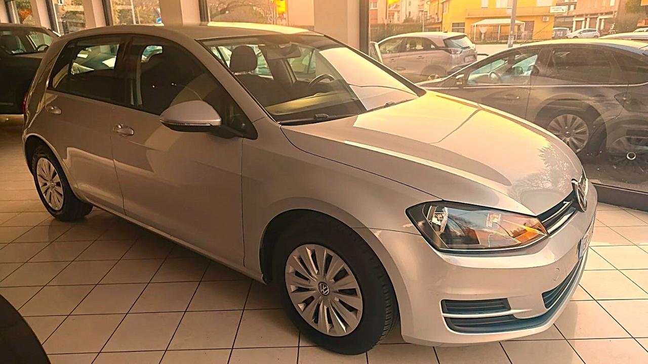 Volkswagen Golf 1.6 TDI 5p. Trendline BlueMotion Technology