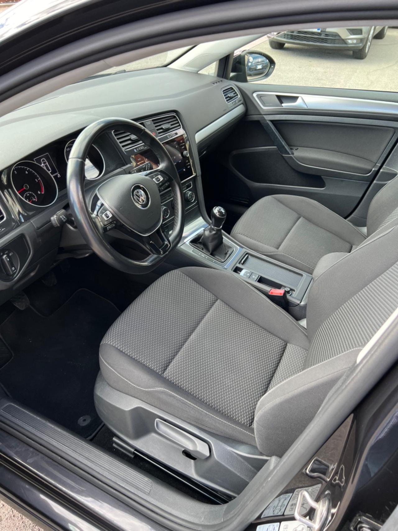 Volkswagen Golf Variant Golf 1.6 TDI 115 CV 2019