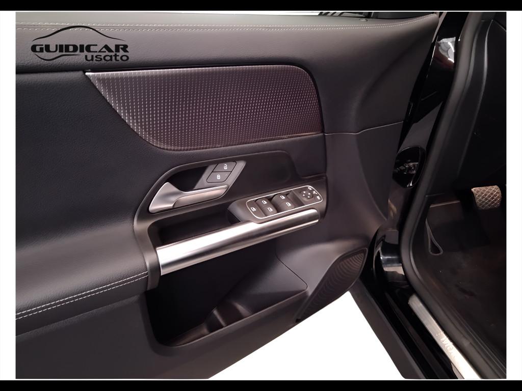 Mercedes-Benz GLA-H247 2020 - GLA 180 d Sport Plus auto