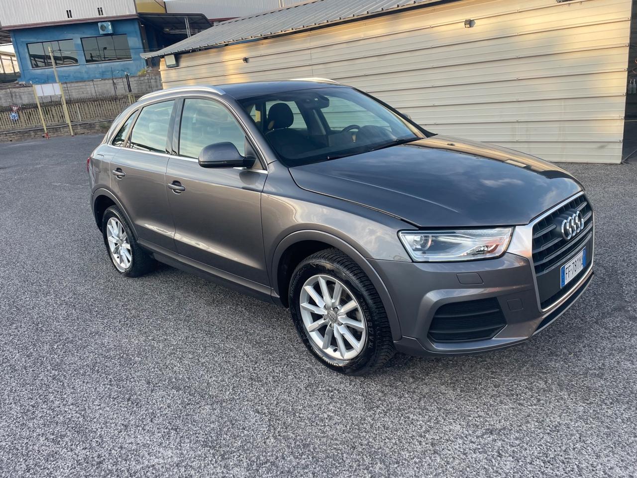 Audi Q3 2.0 TDI 120 CV