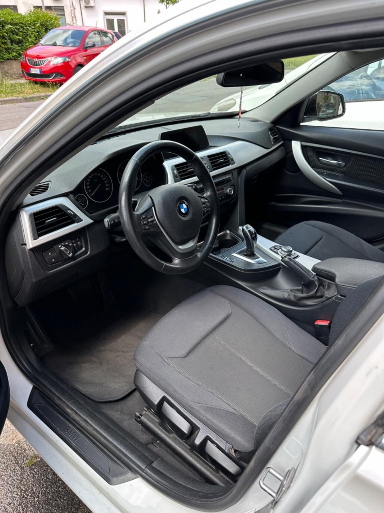 Bmw 320 320d Touring Modern