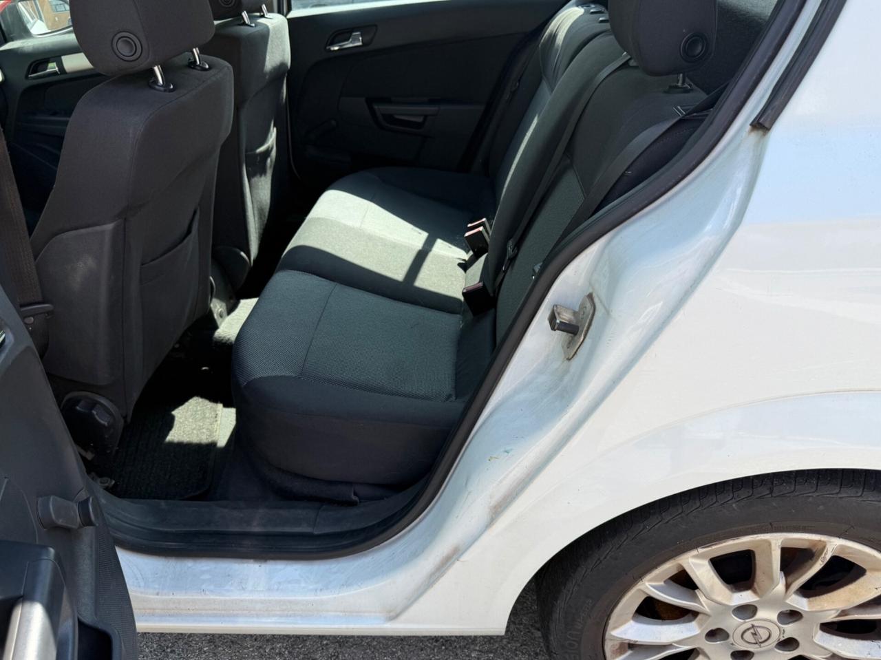 Opel Astra 1.7 CDTI 110CV 5 porte Cosmo