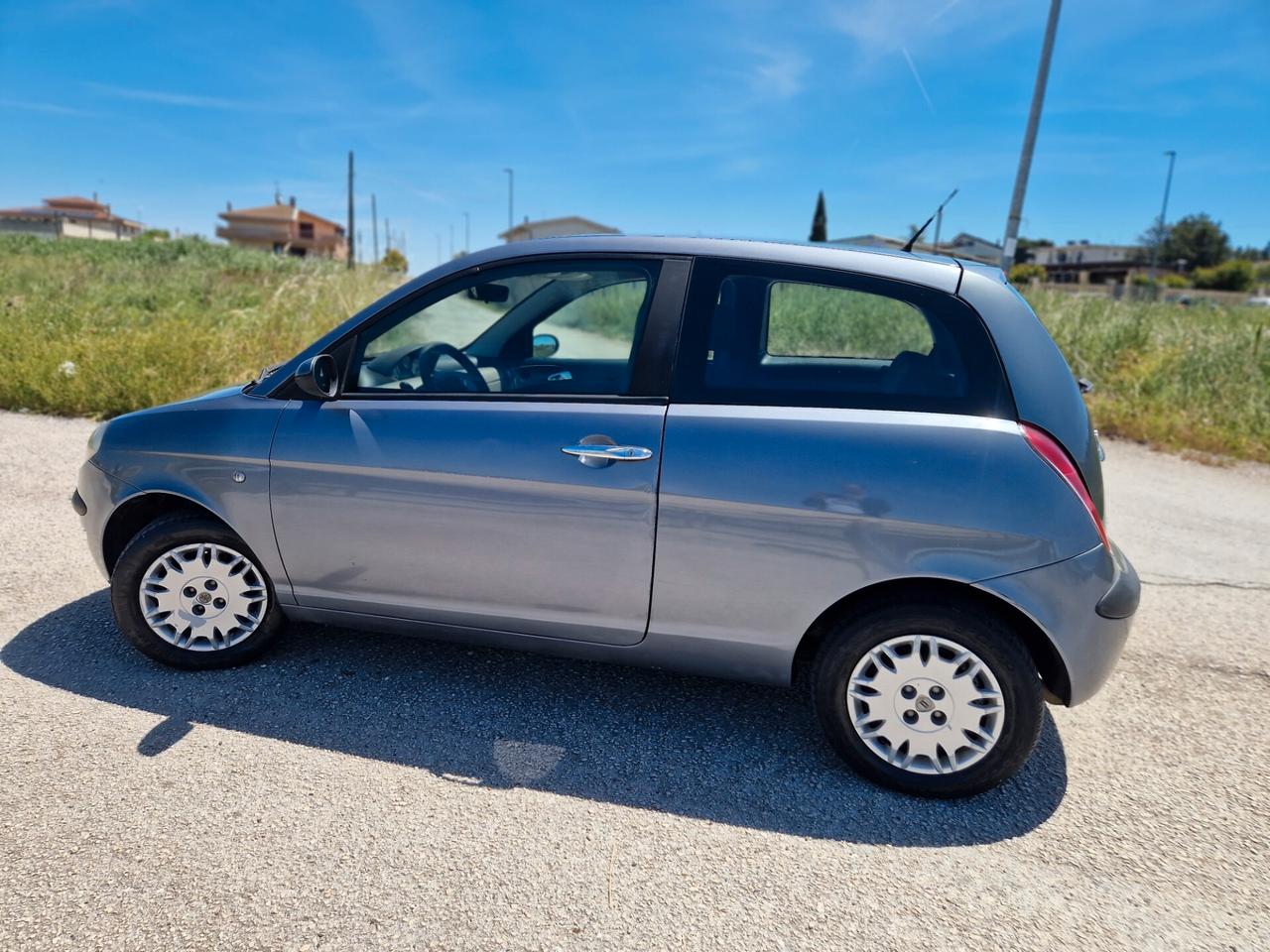 Lancia Ypsilon 1.3 Multijet 16V Argento