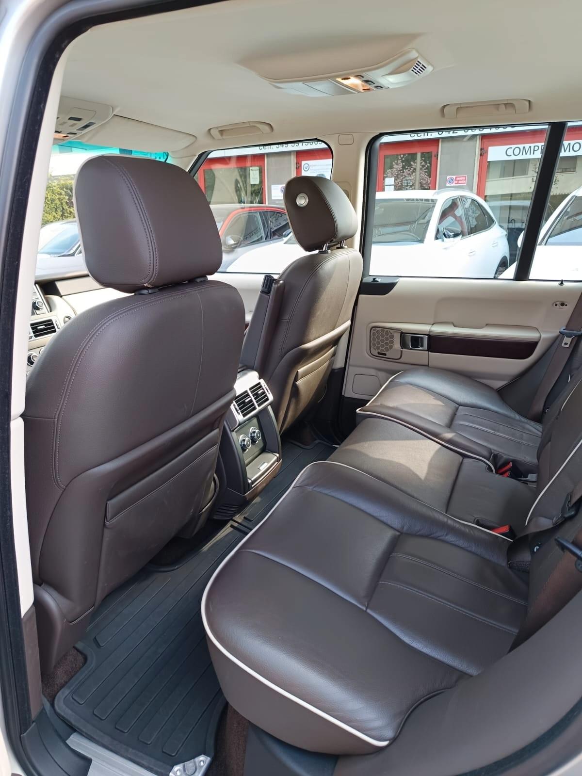 Land Rover Range Rover 4.4 TDV8 Vogue