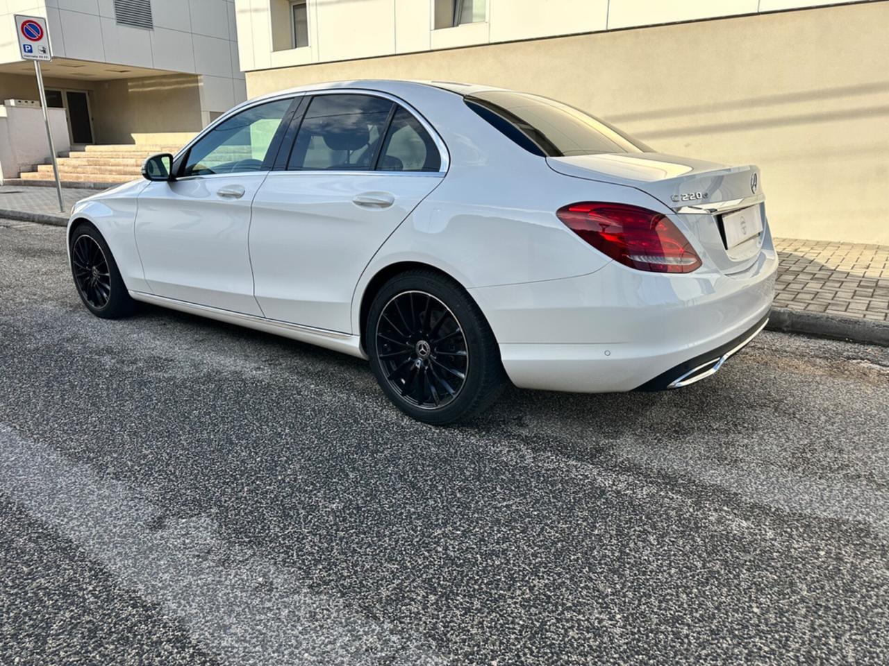 Mercedes-benz C 220 180 d Auto Premium