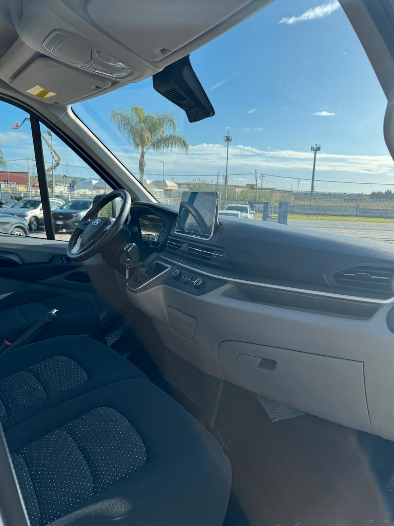 Maxus Deliver9 FWD possibilità noleggio no scoring