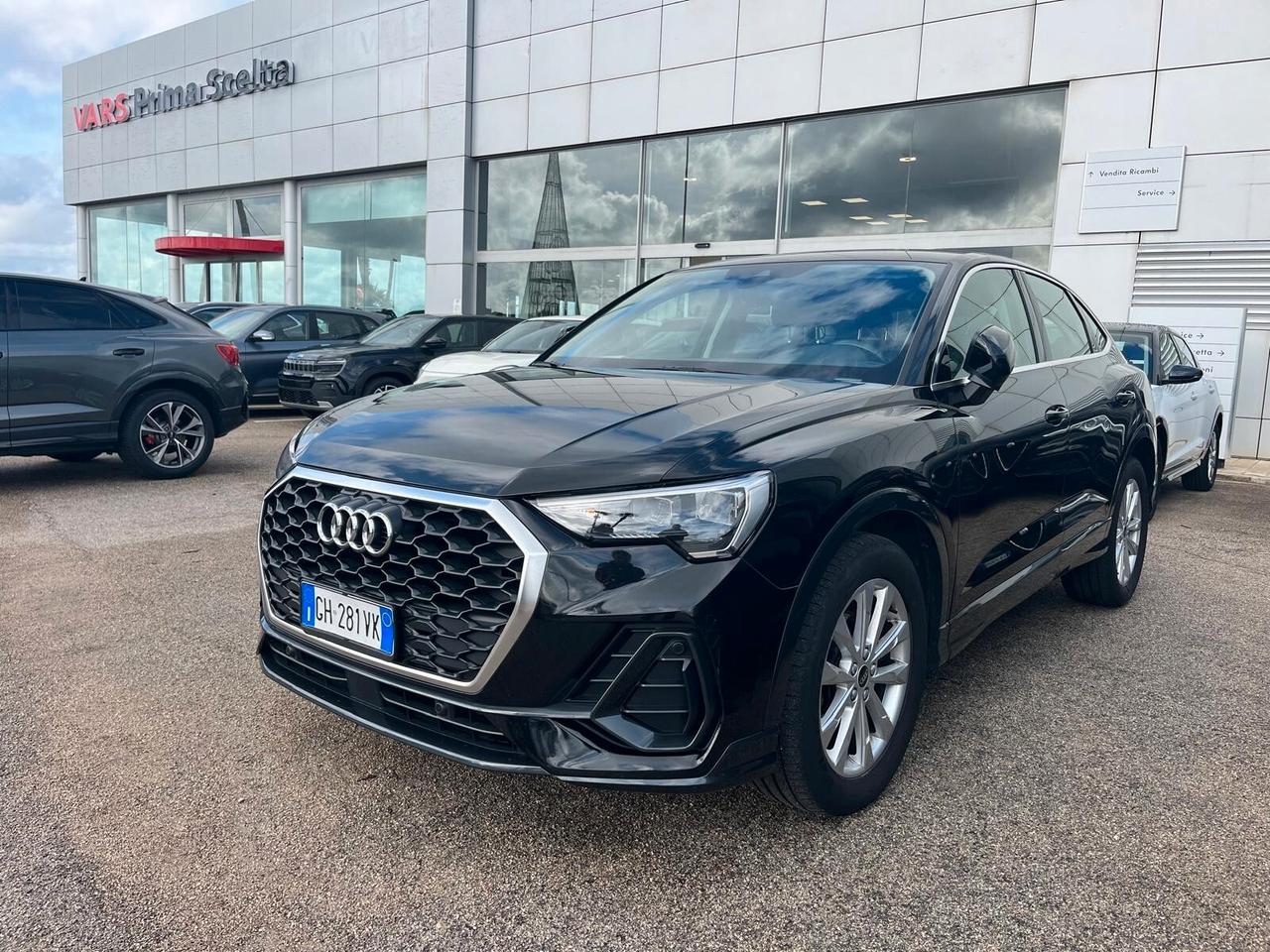 Audi Q3 35 TDI S tronic Business Advanced