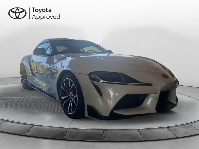 Toyota GR Supra Toyota 2.0B A SZ-R