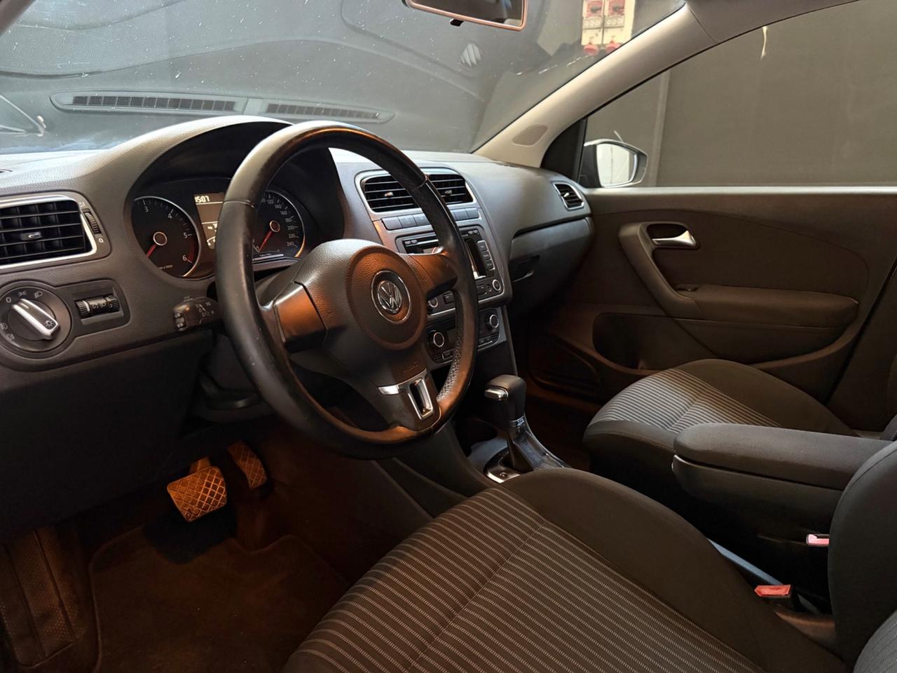 Volkswagen Polo 1.6 TDI 90CV - CAMBIO AUTOMATICO
