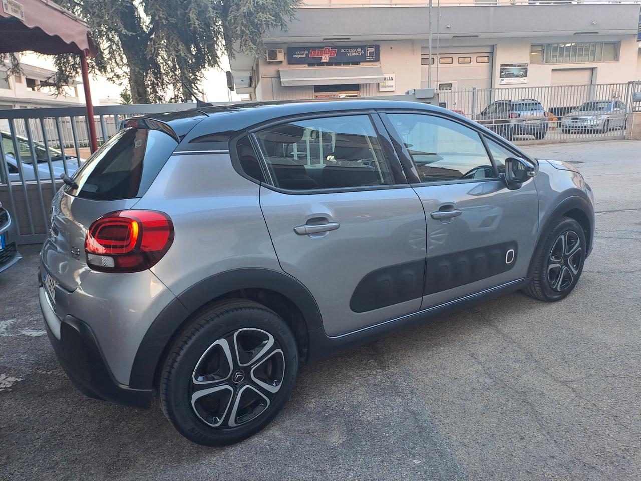 Citroen C3 PureTech 82 Shine