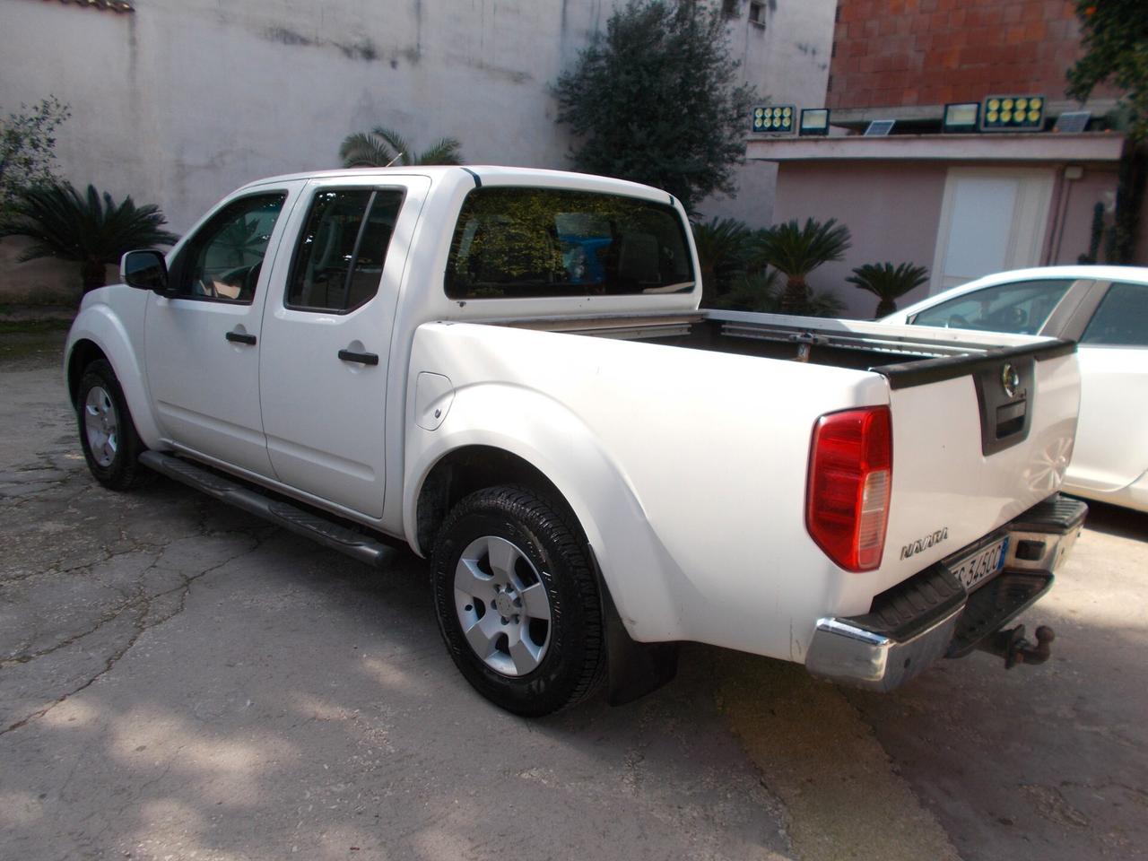 Nissan Navara 2.5 dCi 190CV 4 porte Double Cab LE