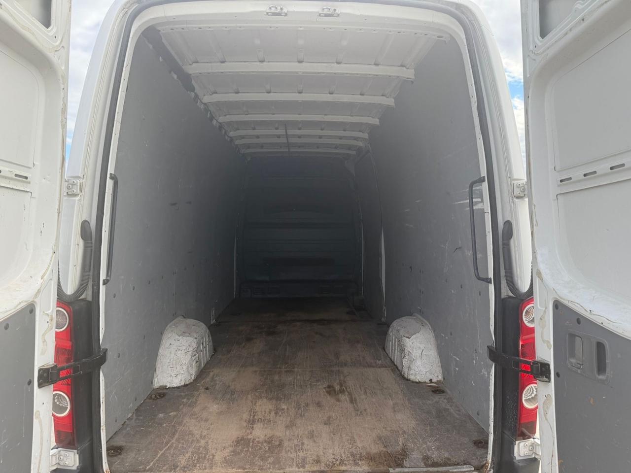 Volkswagen CRAFTER extra lungo