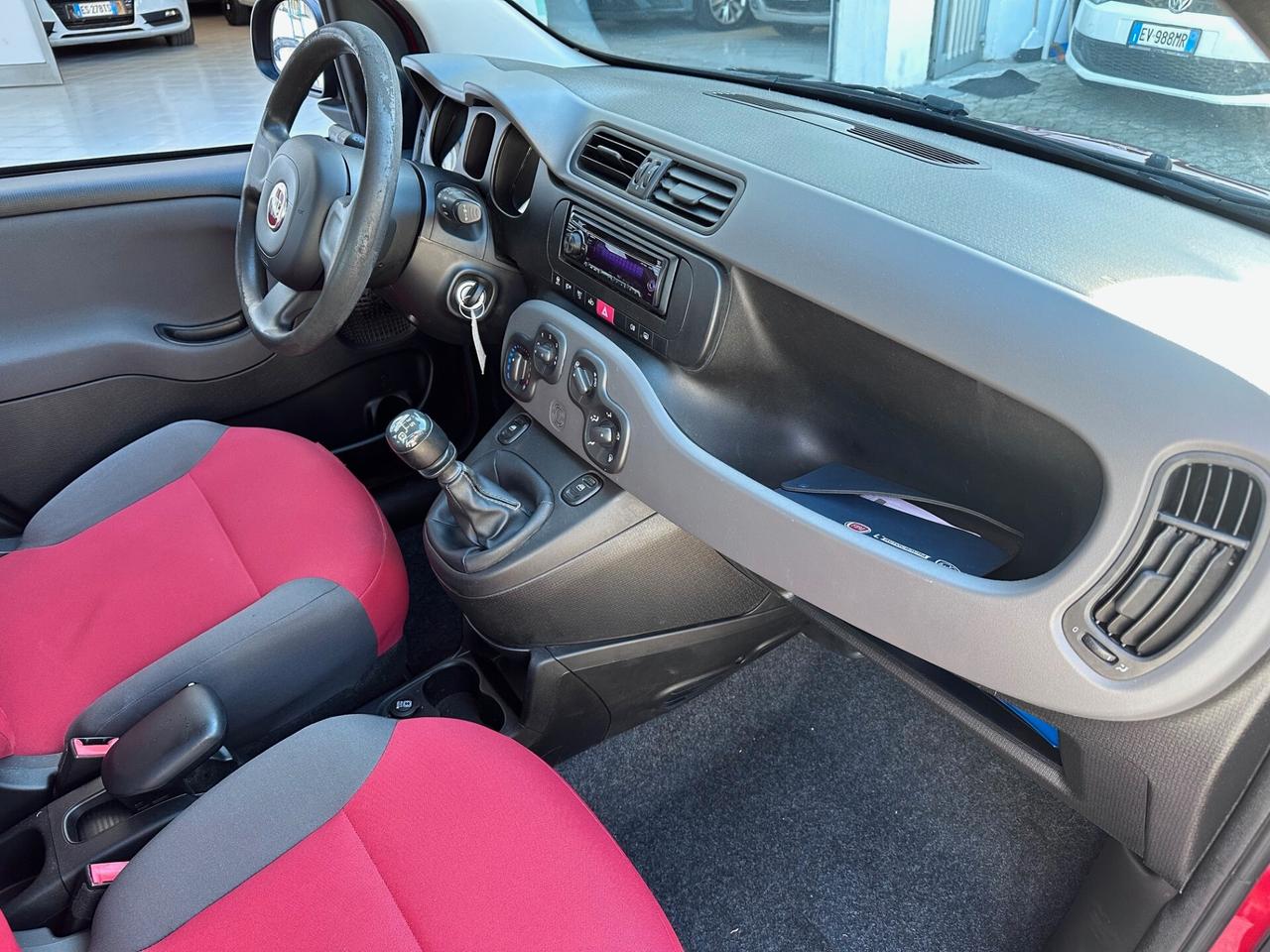 Fiat Panda 1.2 Lounge*EURO5*NEOPATENTATI