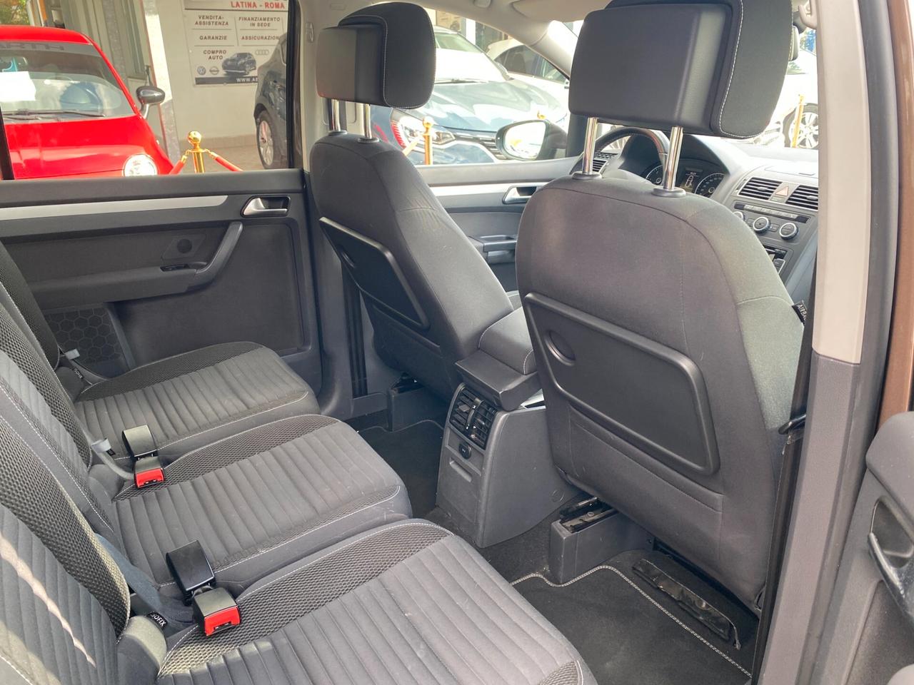 VOLKSWAGEN - Touran - 1.6 TDI Trendline BMT - FINANZIABILE - PERMUTE