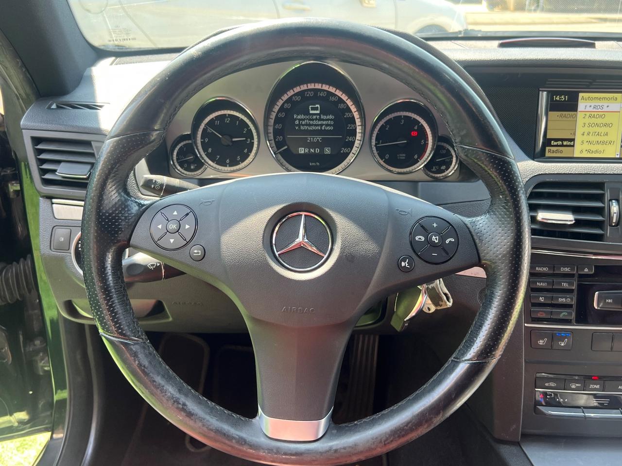 Mercedes-benz E 220 E 220 CDI BlueEFFICIENCY Executive