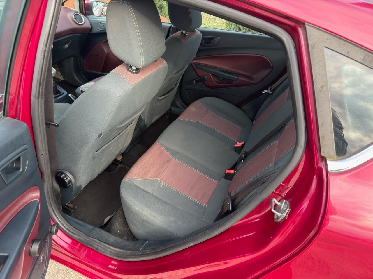 Ford Fiesta 1.4 5 porte Bz.- GPL Titanium