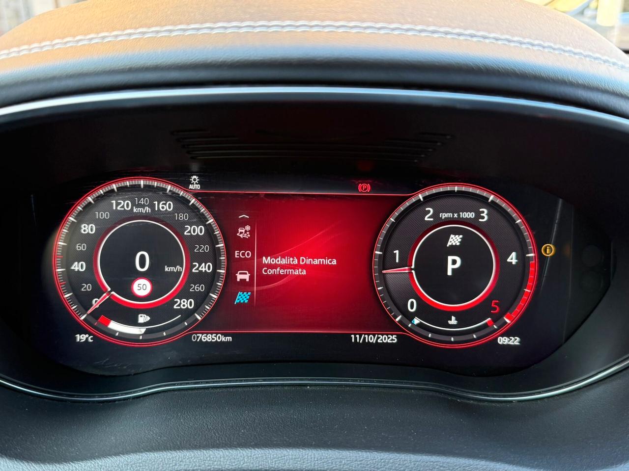 Jaguar E-Pace 2.0D I4 163 CV AWD Auto R-Dynamic HSE