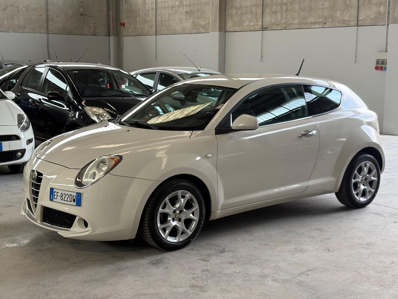 Alfa Romeo MiTo 1.4 105 CV M.air S&S Distinctive Sport Pack