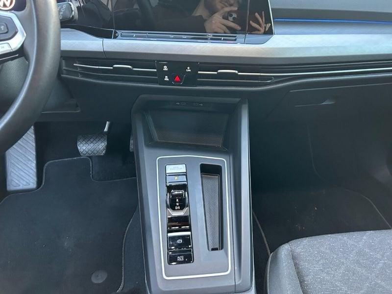 Volkswagen Golf 8ª serie 1.5 TGI DSG Life