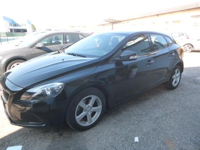Volvo V40 D2 Inscription NEOPATENTATO