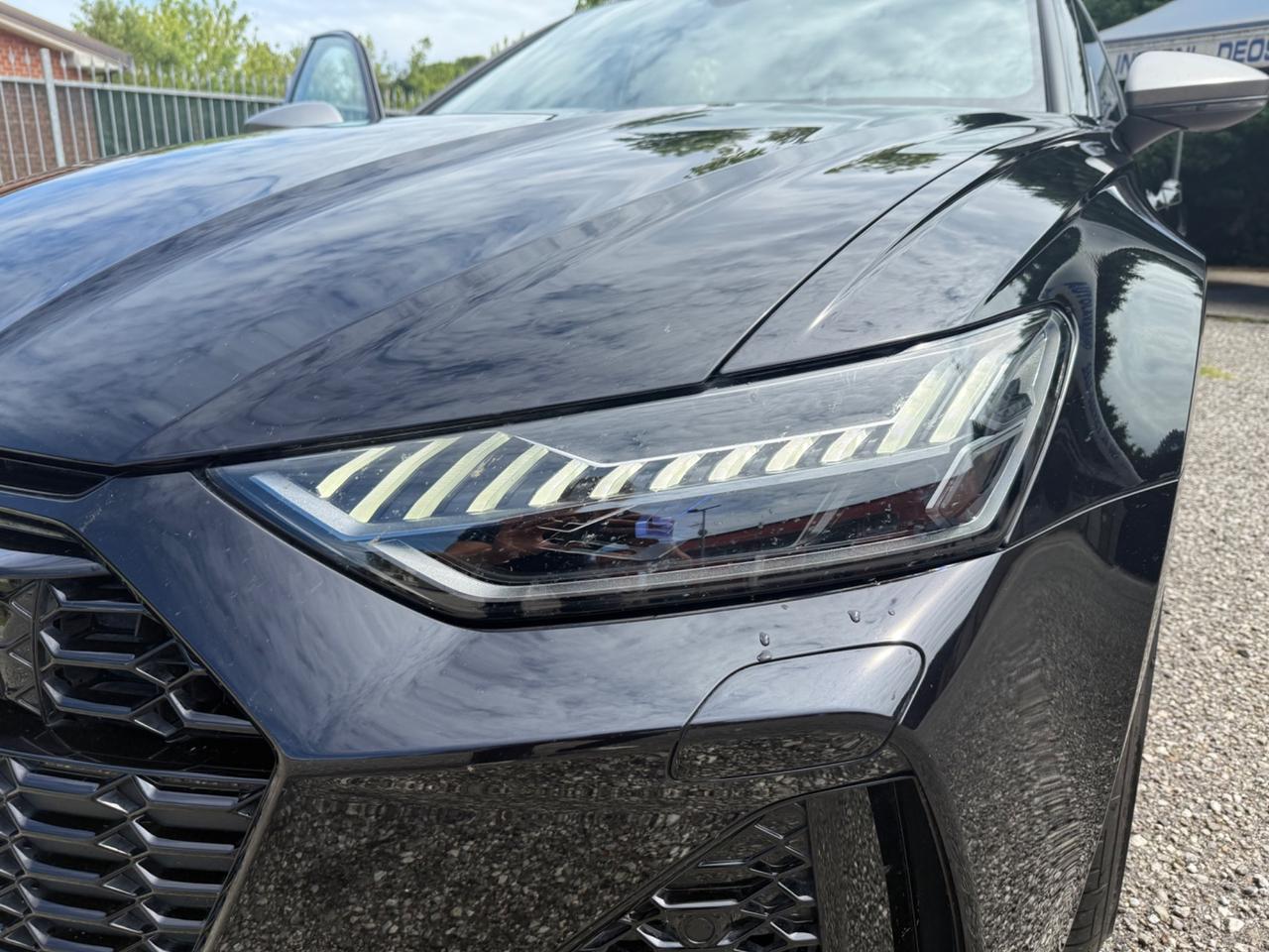 Audi RS6 RS 6 Avant 4.0 TFSI V8 quattro tiptronic Performance