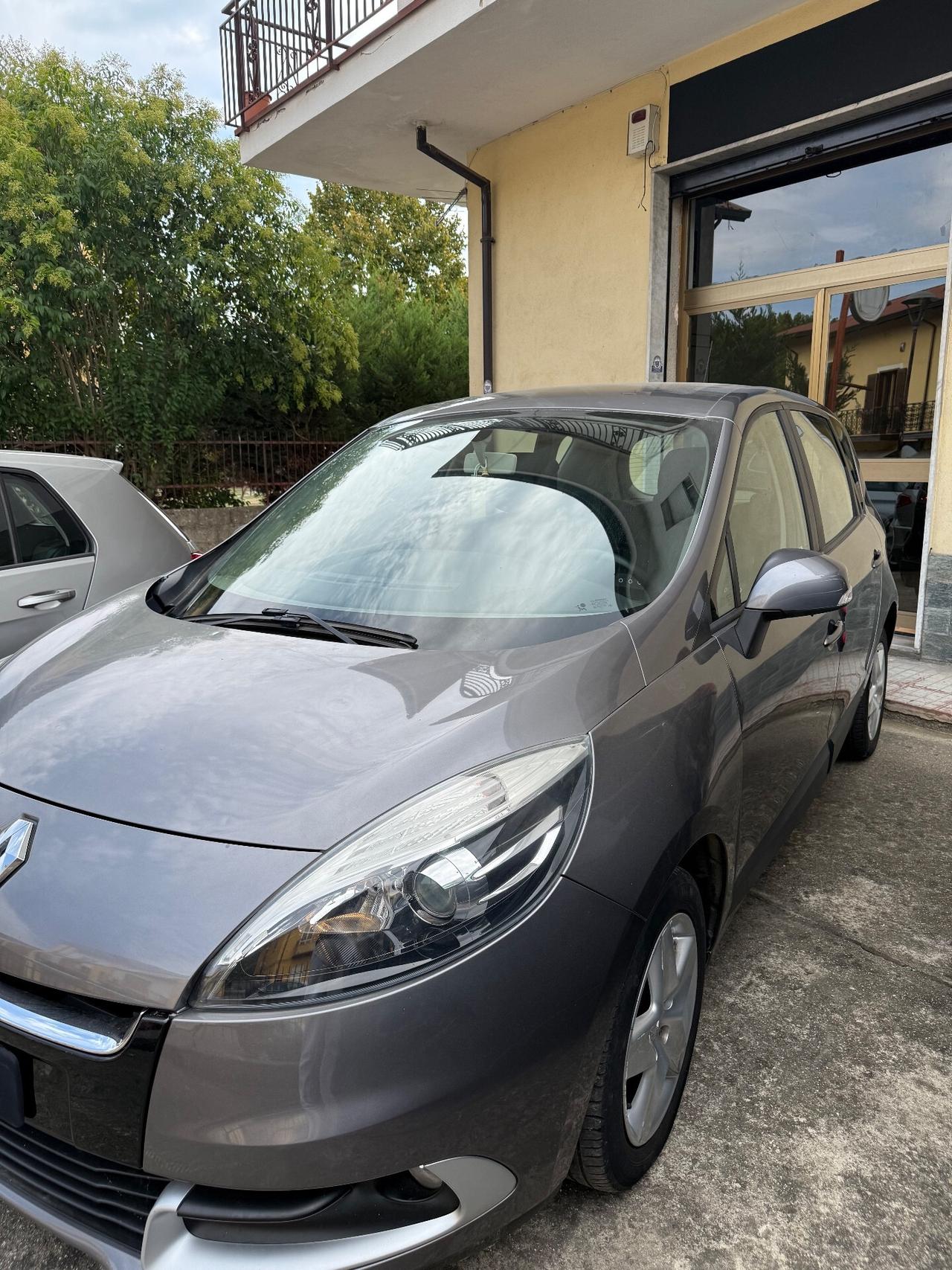 Renault Scenic 1.6 Benzina GPL