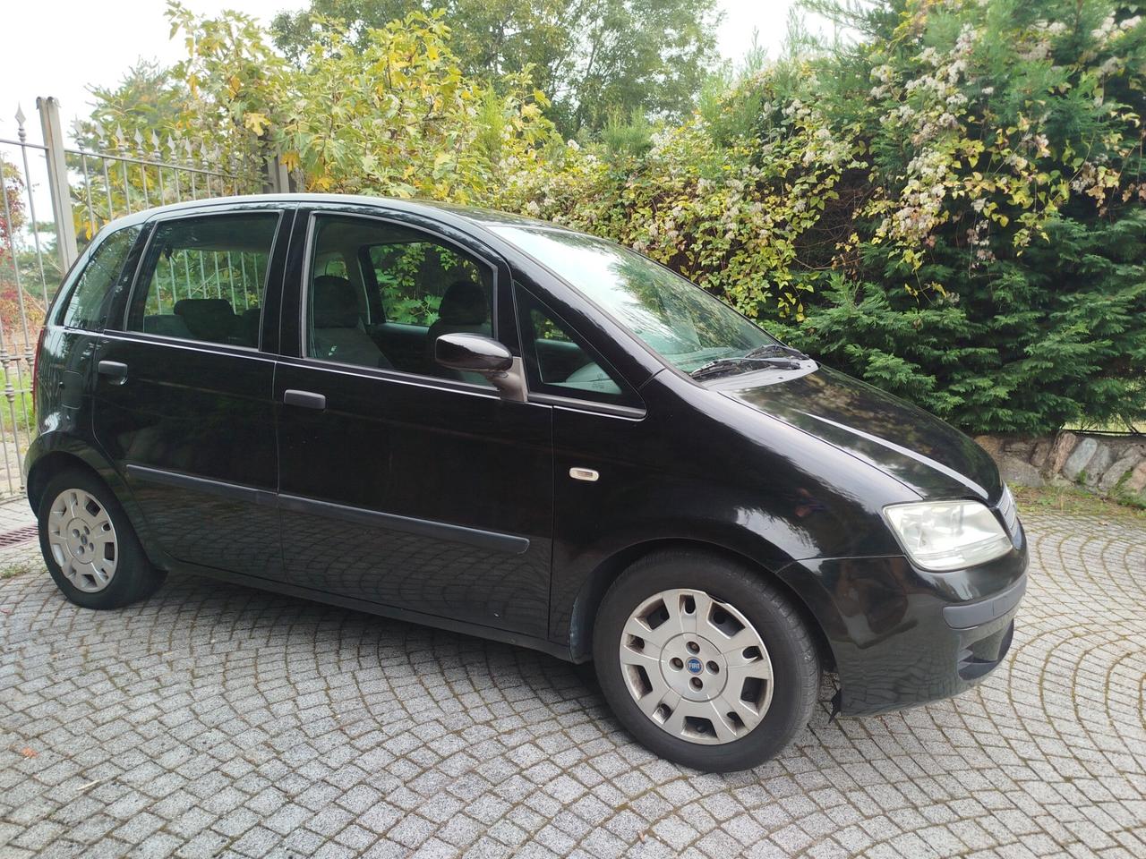 Fiat Idea 1.3 Multijet 16V 70 CV BlackEnergy