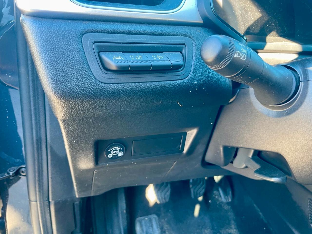 Renault Captur TCe 100 CV GPL Techno ***VEICOLO SINISTRATO **** VA IN MOTO