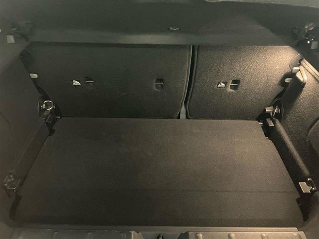 MINI Mini 5 Porte 1.5 Twin Power Turbo Cooper Essential