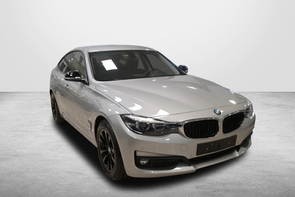 BMW 318D GRAN TURISMO 136CV STEPTRONIC BUSINESS ADVANTAGE ( FARI LED - PELLE - CRUISE - NAVI - PDC )