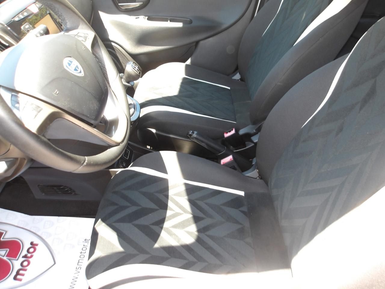 LANCIA YPSILON 1.2 BENZ-88.000 KM-2016