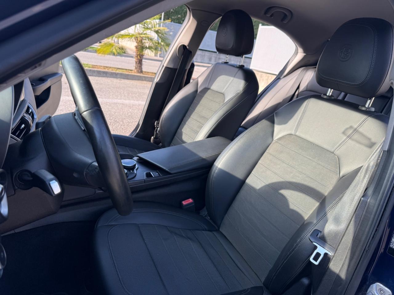 Alfa Romeo Giulia 2.2 Turbodiesel 150 CV