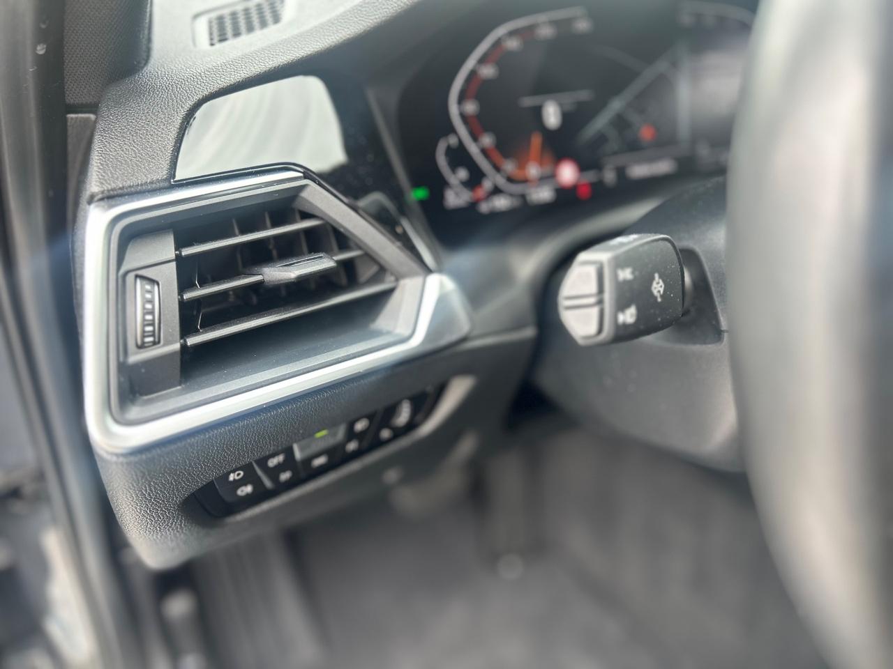 Bmw 318d 48V Touring Individual