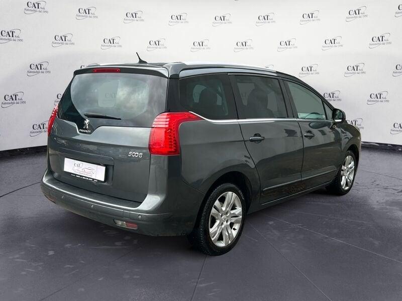 Peugeot 5008 5008 1.6 HDi 115CV Allure